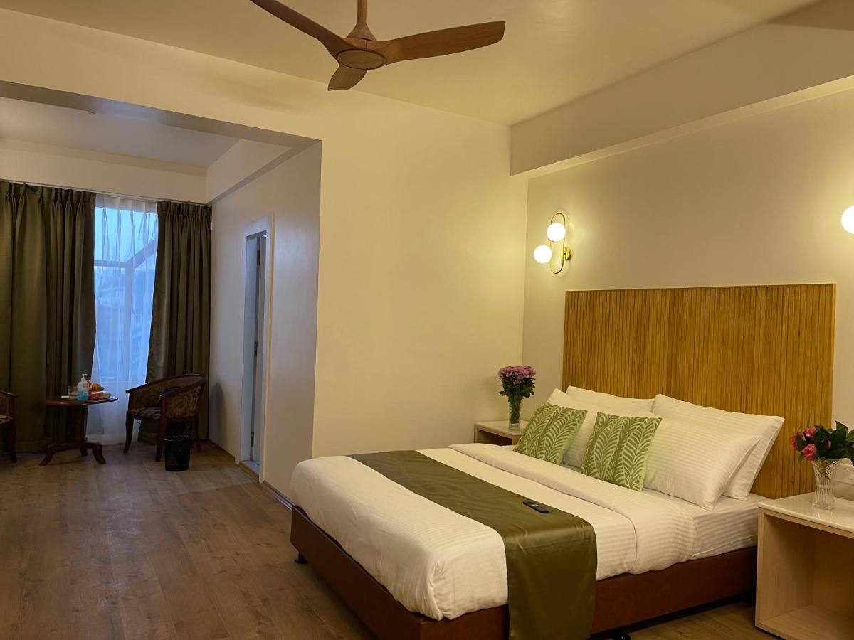 Hotel Pegasus Crown Shillong Exterior foto